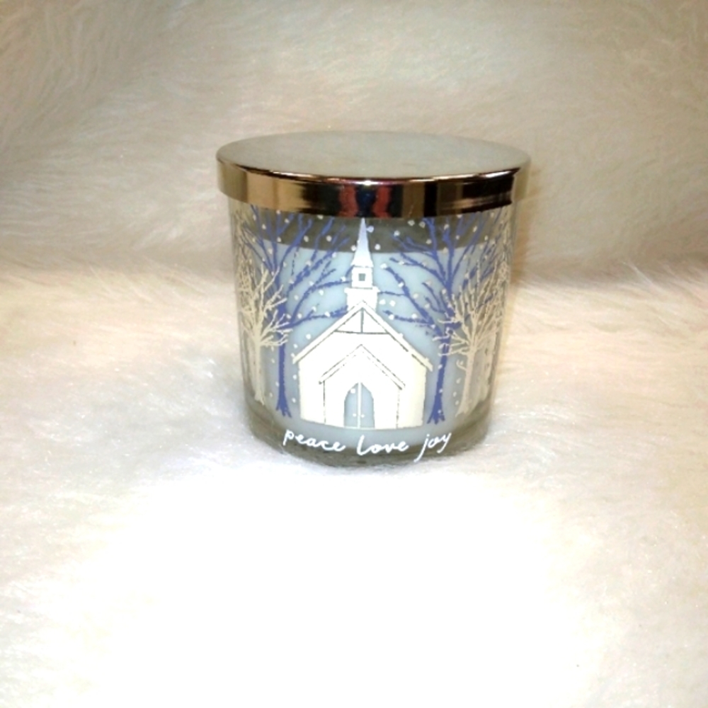 CANDLE Winter Berry & Spruce 3 wick by Sonoma 3.87 in diameter 4 in tall…